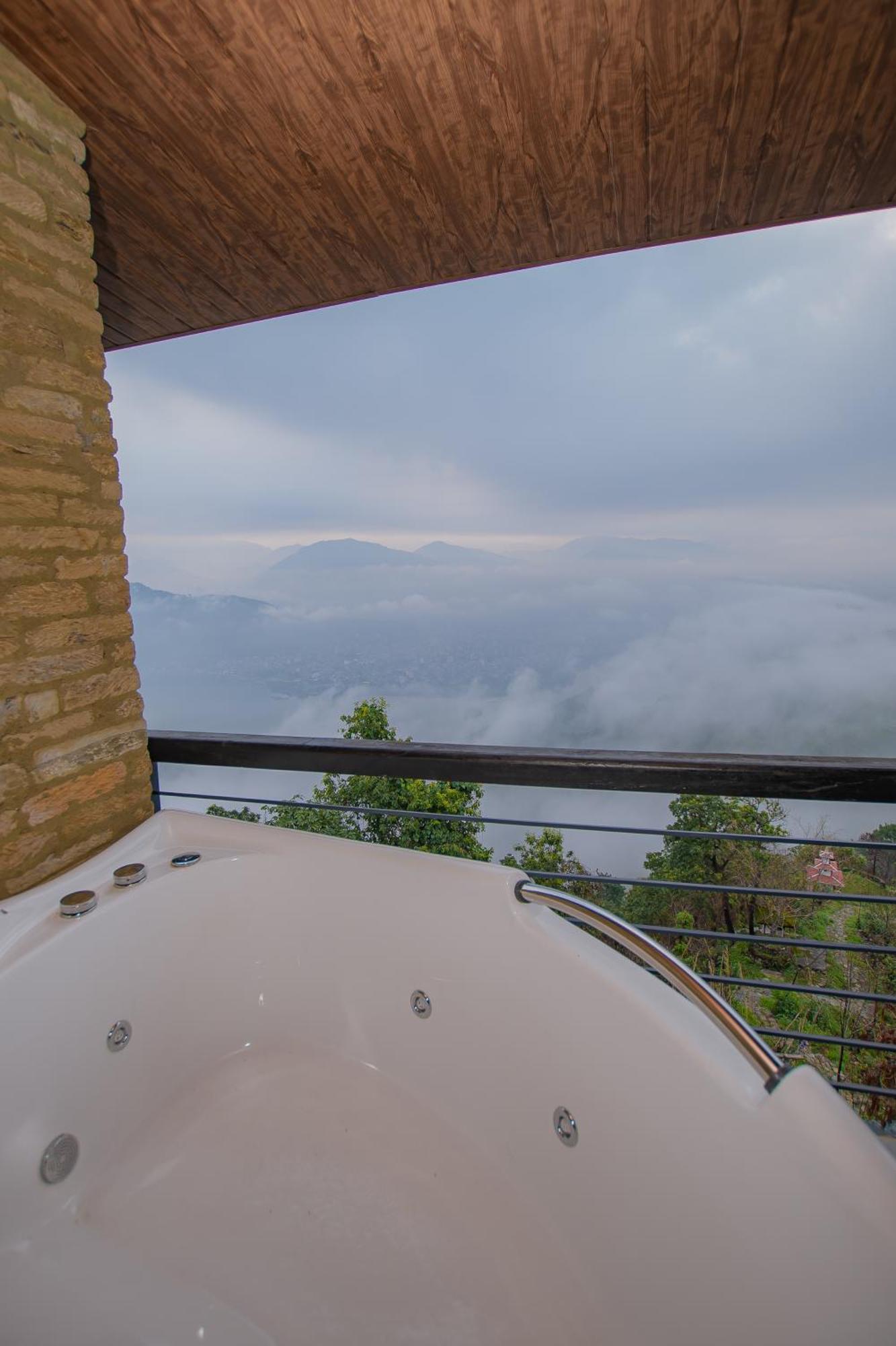 Raniban Retreat Hotel Pokhara Eksteriør billede